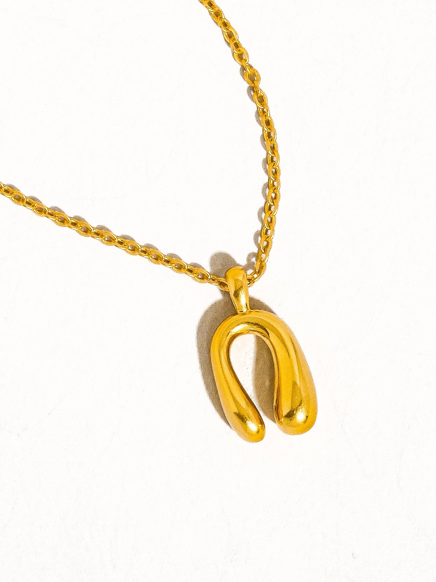 Samara Gold Western Horseshoe Necklace