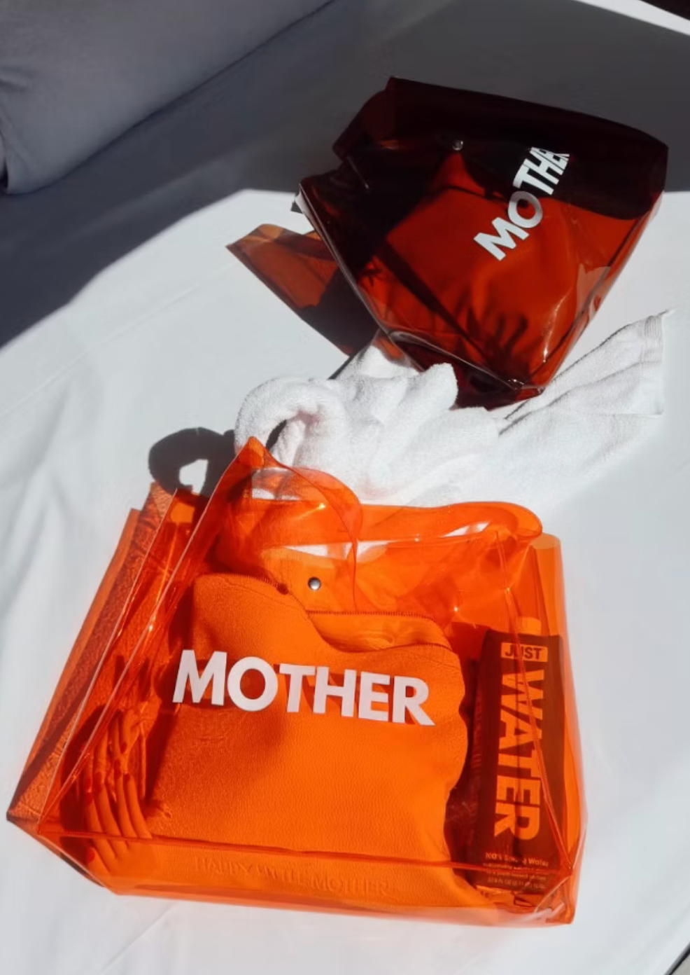 Nostalgic jelly bag for park or beach days