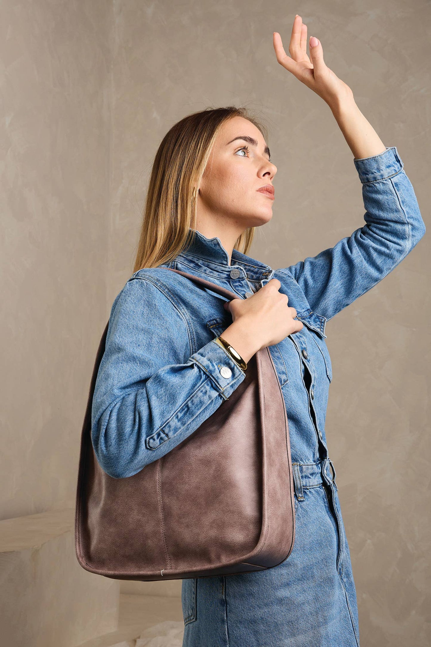 Joey Distressed Slouchy Hobo