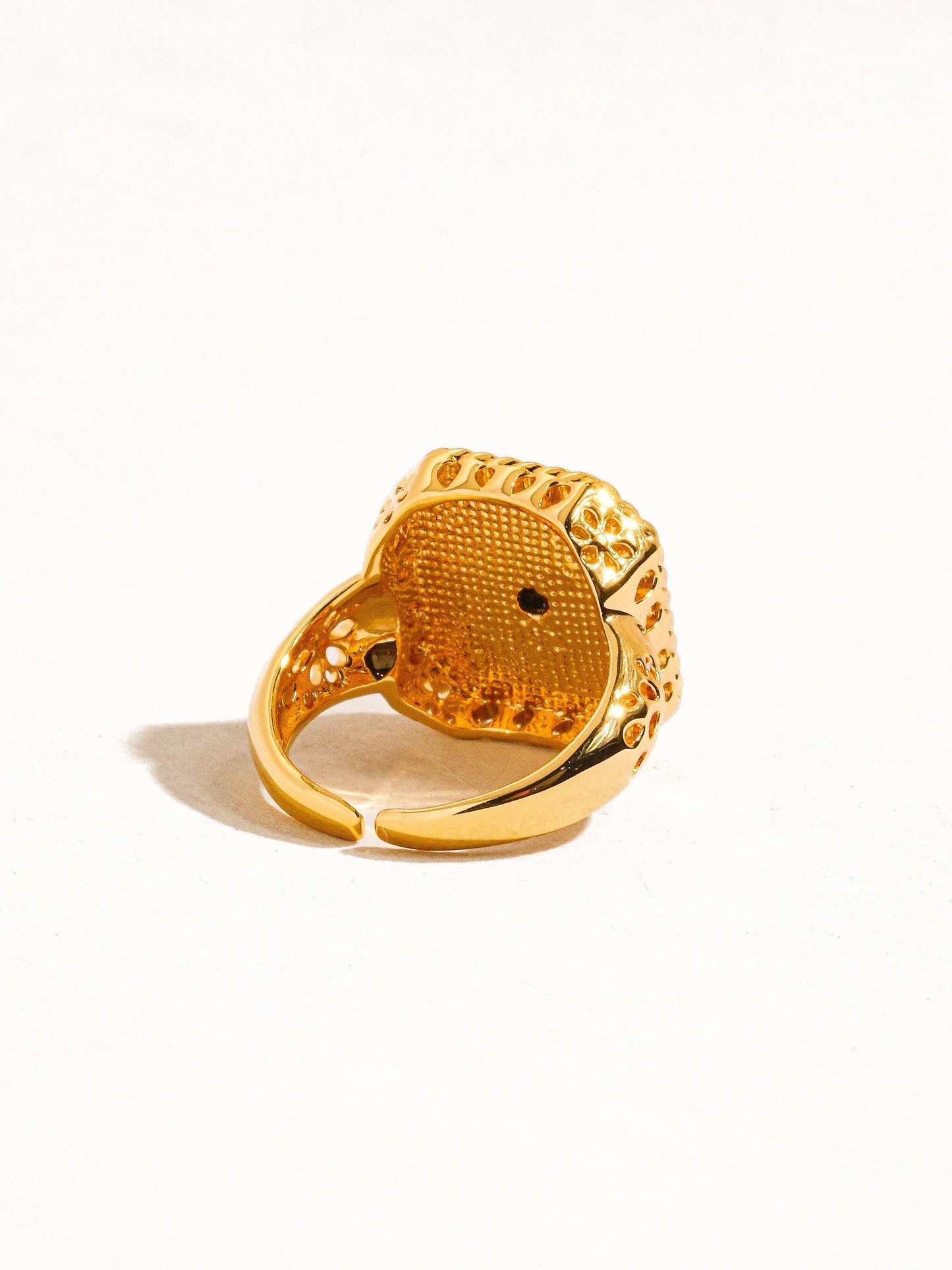 Rouge 18K Gold Red Enamel Vintage Ring