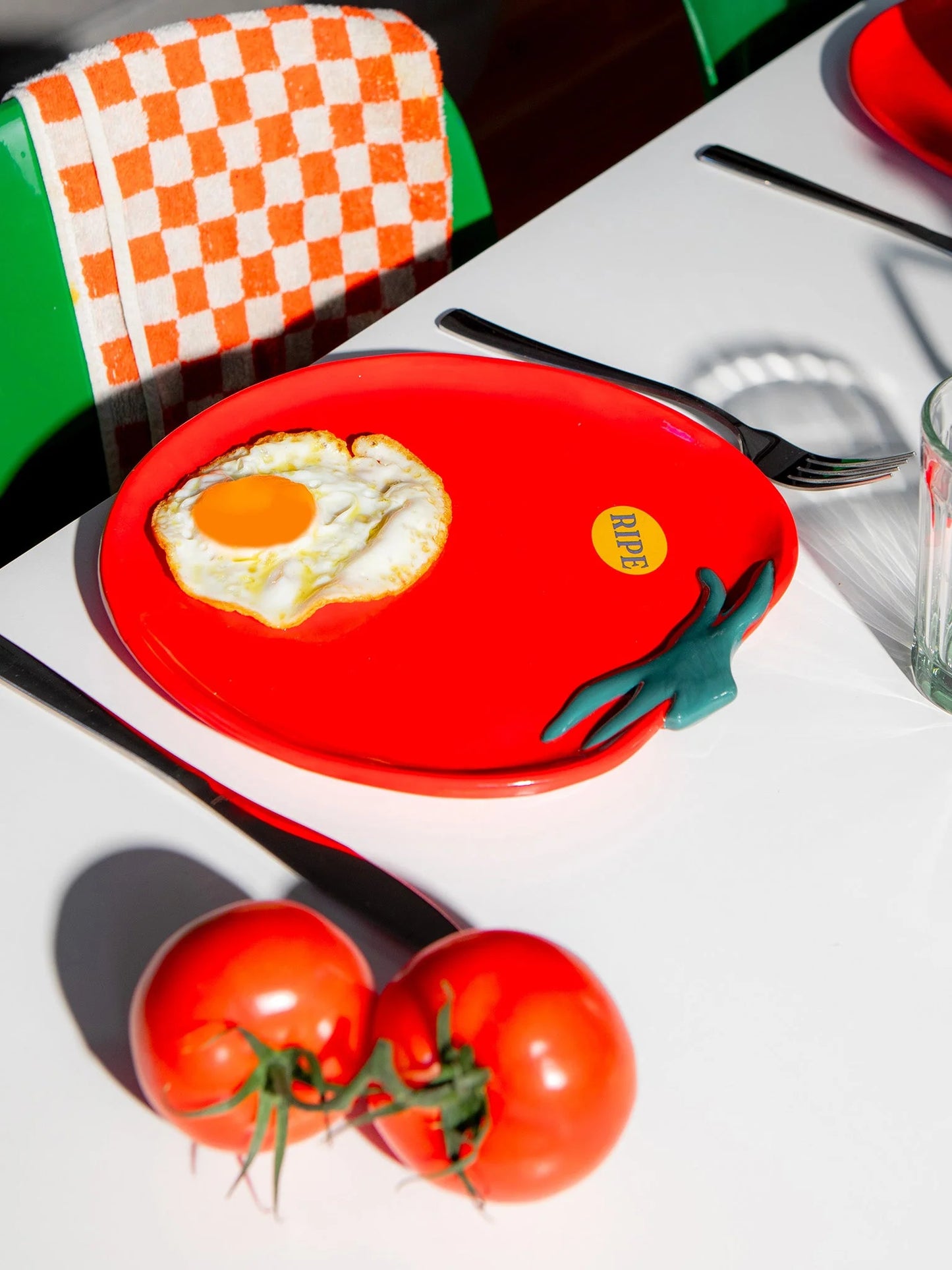 Tomato Plate