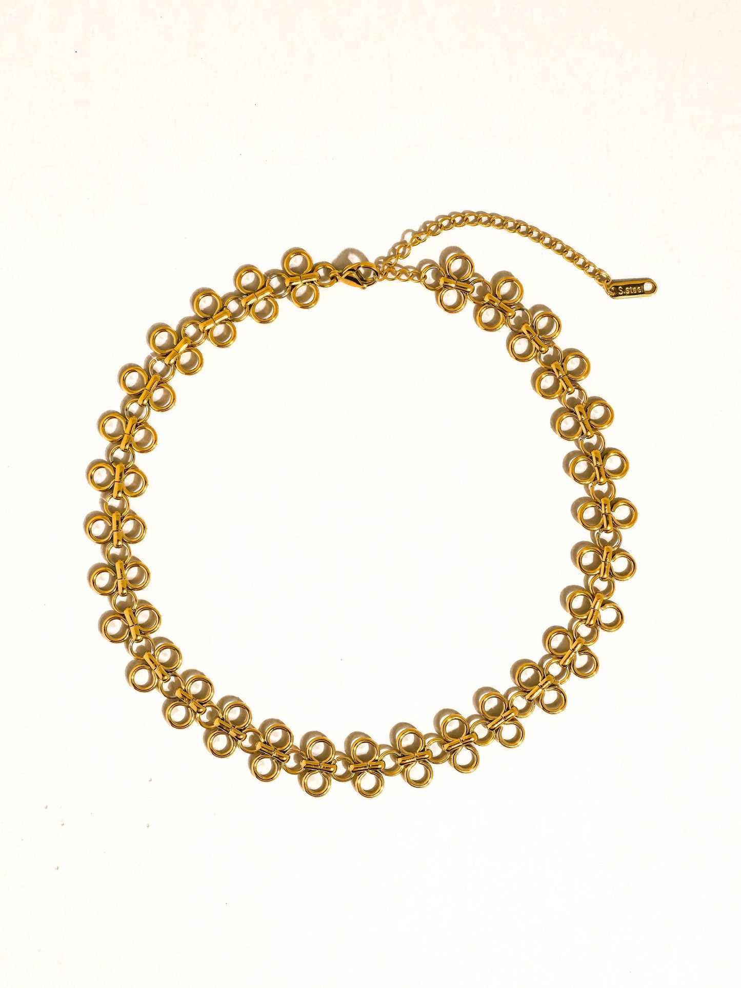 Ritza 18K Gold Non Tarnish Patterned Choker