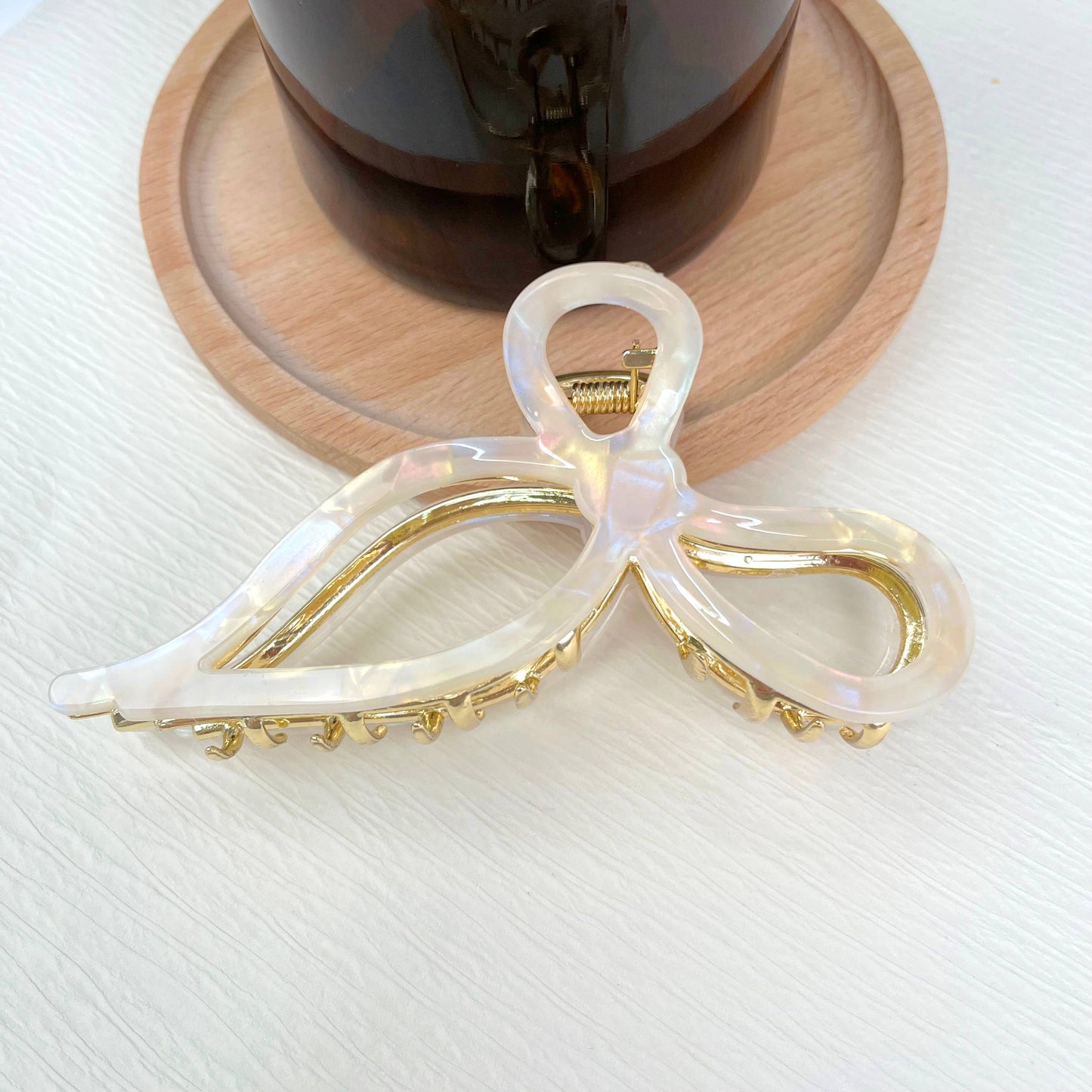 White bow hair clips gold metal claw clip