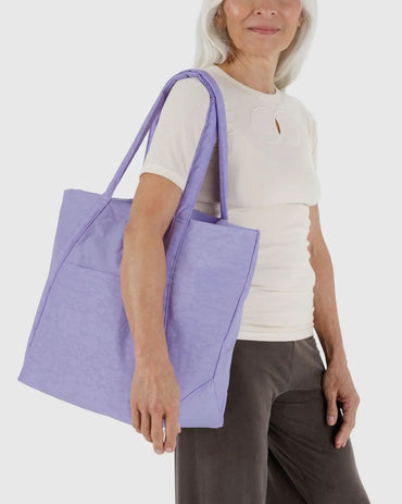 Lavender purple eco friendly BAGGU travel and work tote