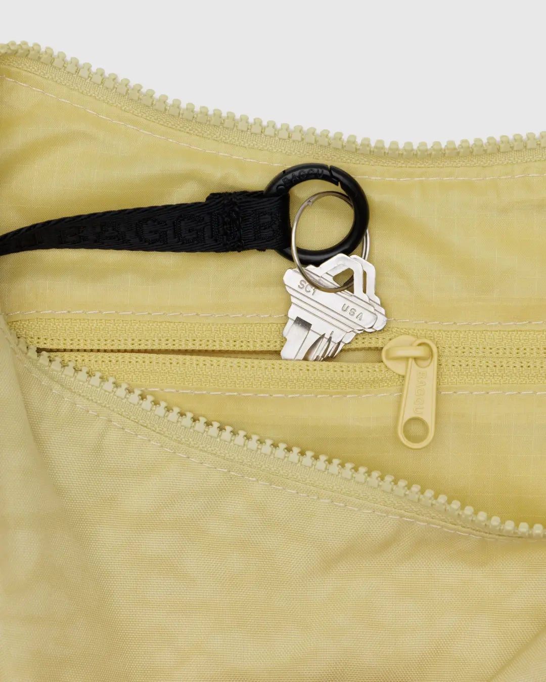 Medium Nylon Crescent Bag Butter Baggu