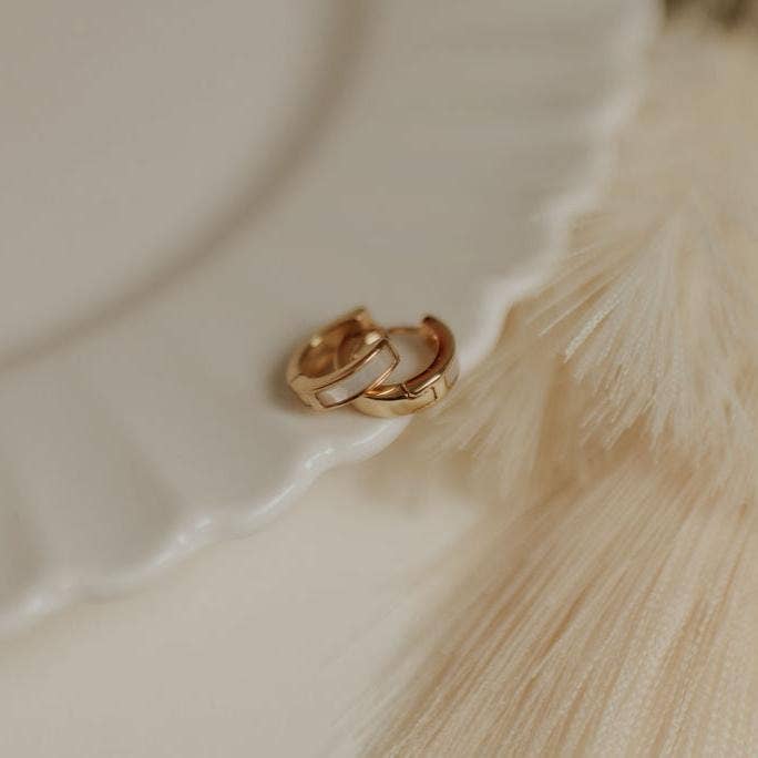 12mm huggie pearl earrings for gift shop jewelry