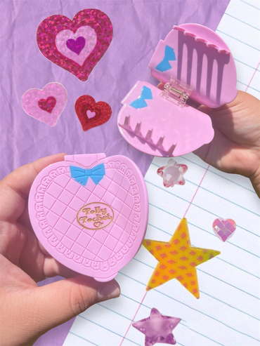 Retro-inspired Polly Pocket hair claw made of cellulose acetate