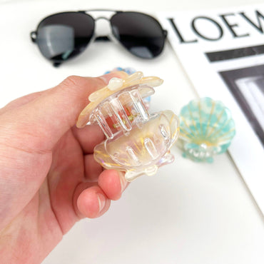 Shell pearl sweet hair claw clip