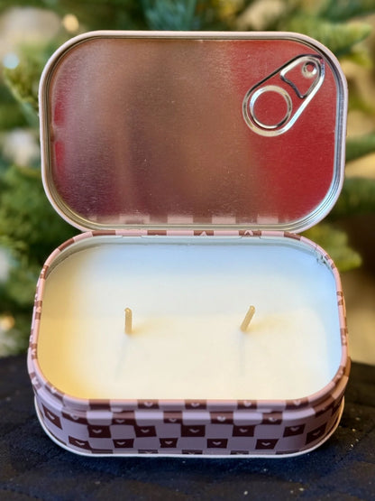 Gingerbread Tin Candle