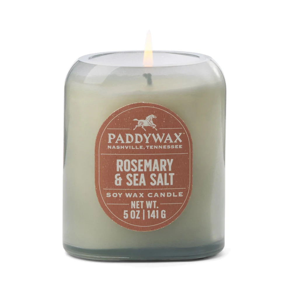 Elegant Vista scented candle featuring orange, lemon blossom, and sea salt fragrance – ideal gift for candle lovers