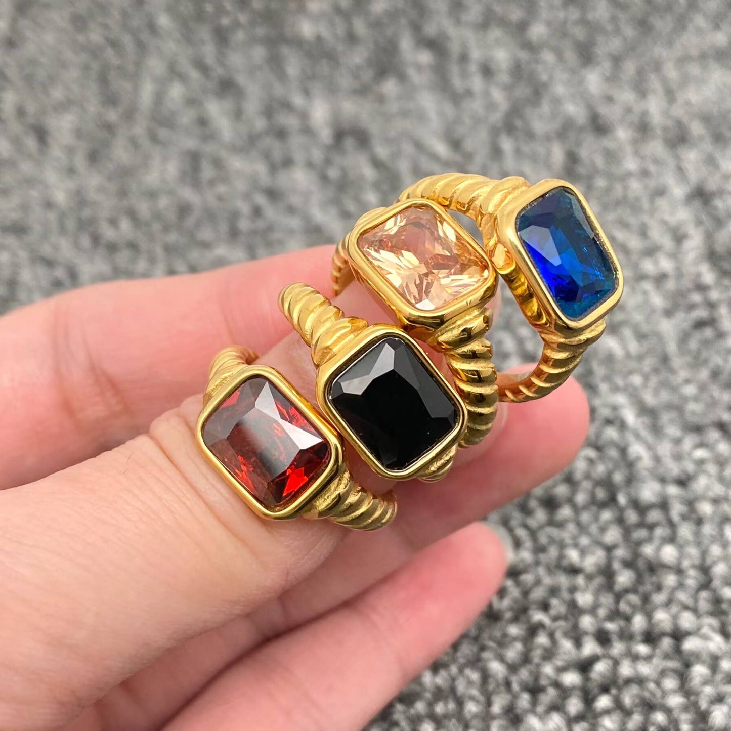Inlaid Zircon Twisted Spiral 18K Gold Plated  Ring