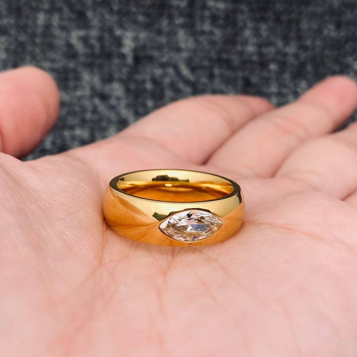 White Zircon 18K Gold Plated Stainless Steel Glossy Ring