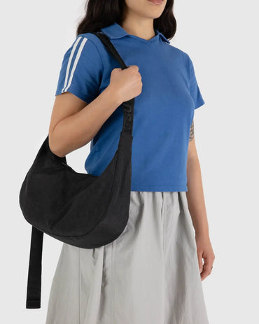 Medium Nylon Crescent Bag Black Baggu