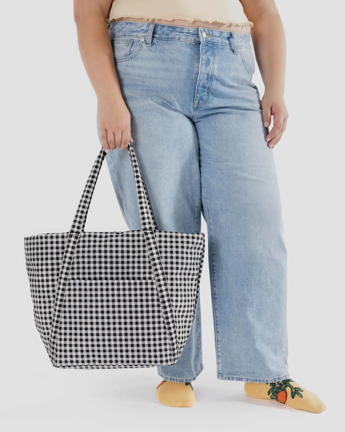 Eco friendly BAGGU Cloud Bag in black and white check gift store
